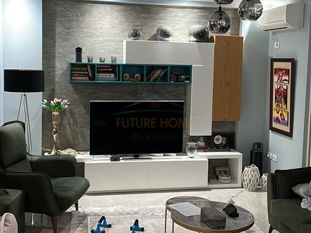 Tirane, shitet apartament 2+1+2+Post Parkimi+Ballkon Kati 3, 100 m² 160.000 € (Fresk, Rruga e Thesarit)