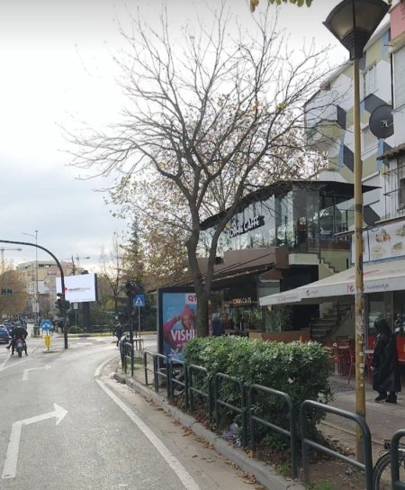 Tirane, shitet apartament 3+1+Aneks+Ballkon Kati 2, 90 m² (Rruga Mahamet Gjollesha, siper Taverna Amazona)