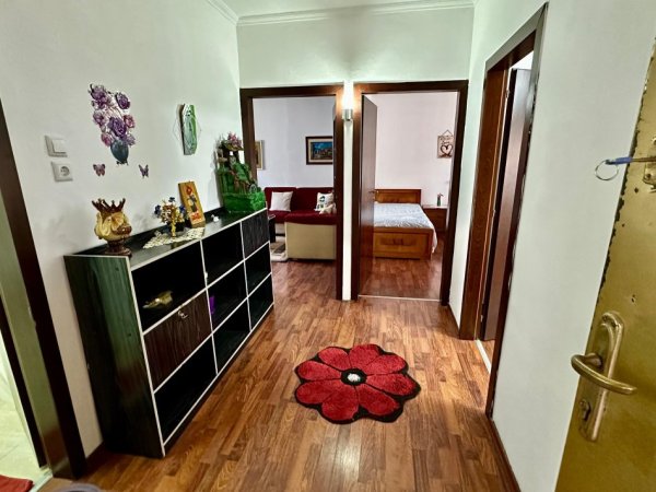2+1 Xhamlliku (€500)