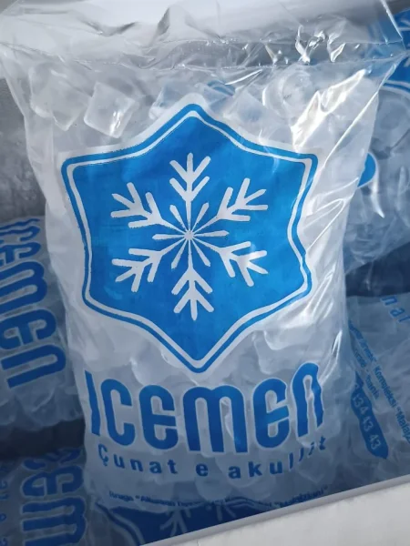 Tirane, oferte Shesim akull për bare, restorante dhe biznese