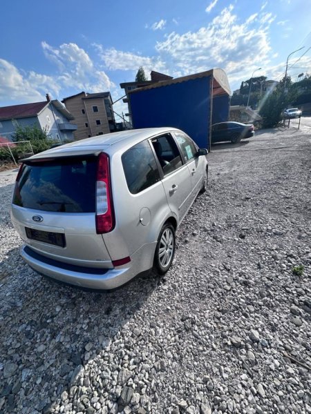 Tirane, shes makine Ford C Max Nafte, gri metalizato automatik Kondicioner 23.000 km 3.400 €