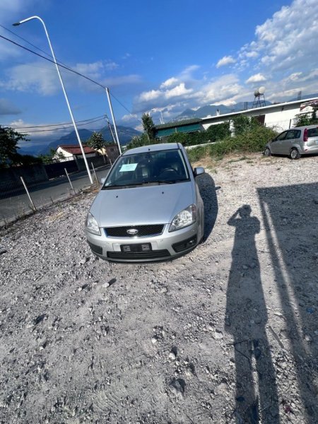 Tirane, shes makine Ford C Max Nafte, gri metalizato automatik Kondicioner 23.000 km 3.400 €