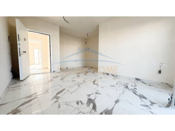 Golem, shitet apartament 1+1 Kati 2, 64 m² 89.000 € (Golem)