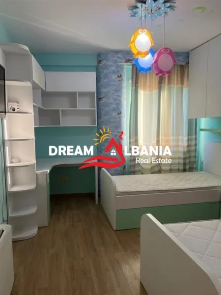 Tirane, shitet apartament 2+1 , 120 m² 220.000 € (astir)