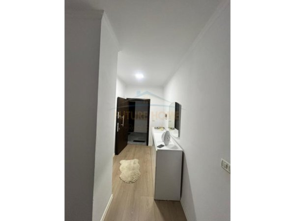 Durres, jepet me qera apartament 2+1 Kati 3, 100 m² 450 € (PRANE UKD, DURRES)