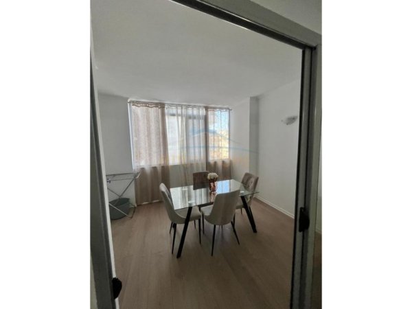 Durres, jepet me qera apartament 2+1 Kati 3, 100 m² 450 € (PRANE UKD, DURRES)