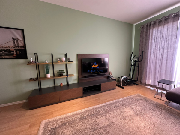 Tirane, jepet me qera apartament 2+1+Ballkon Kati 9, 105 m² 750 € (RRUGA KONGRESI I MANASTIRIT,XHAMLLIKU)