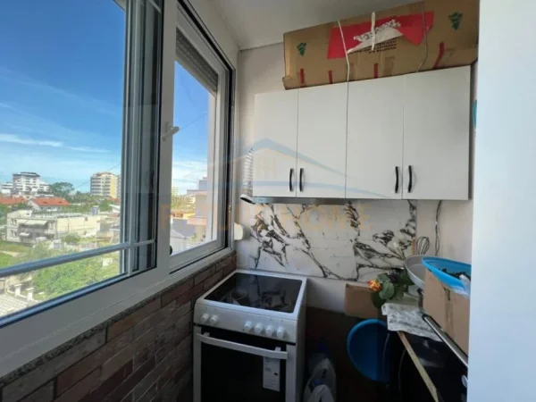 Plazh Hekurudha, shitet apartament 2+1 Kati 3, 90 m² 150.000 € (Durres)