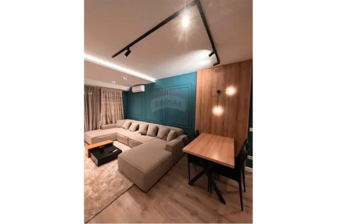 Tirane, shitet apartament 1+1 Kati 2, 77 m² 190.000 € (Stacioni i Trenit)