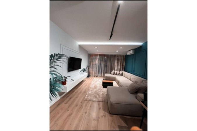 Tirane, shitet apartament 1+1 Kati 2, 77 m² 190.000 € (Stacioni i Trenit)