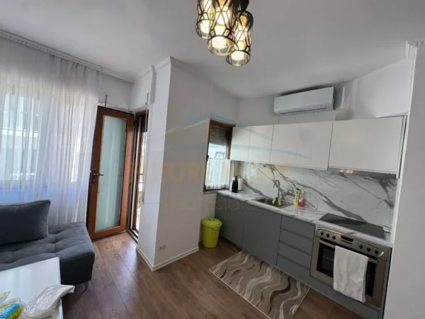 Mali Robit, shitet apartament 2+1+Ballkon Kati 5, 75 m² 85.000 € (Durres)