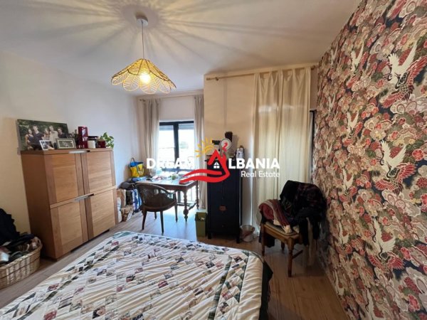 Tirane, shitet apartament 2+1 , 91 m² 216.000 € (rr Dibres)