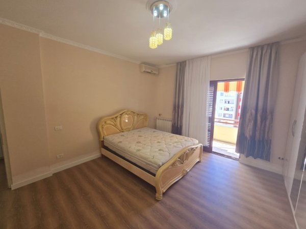 Durres, shitet apartament 2+1+Aneks+Ballkon Kati 6, 141 m² 155.000 € 