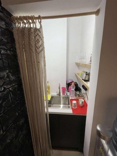 Tirane, jepet me qera apartament 1+1 Kati 2, 70 m² 600 € (SQUARE 21)