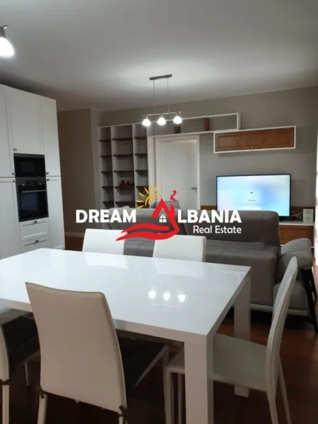 Tirane, shitet apartament 3+1 Kati 2, 121 m² 350.000 € (te Liqeni i Thate rruga Peti)