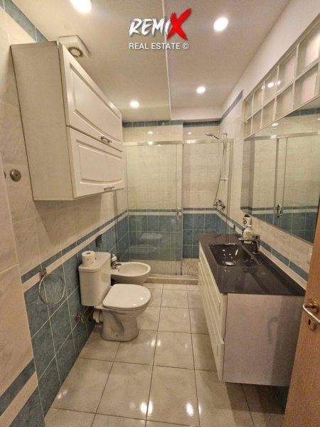 Durres Plazh, shitet apartament 2+1+Aneks+Ballkon Kati 8, 105 m² 135.000 € 
