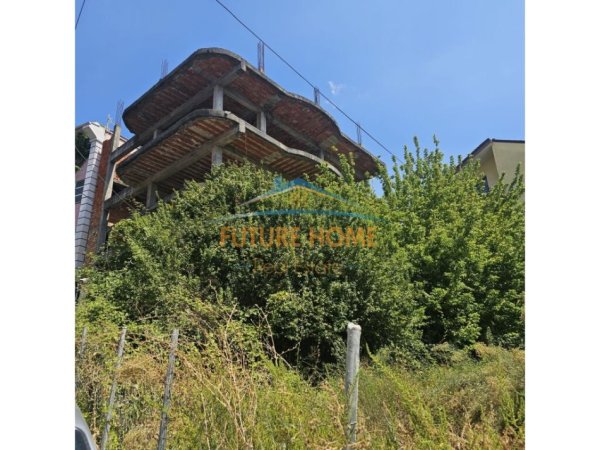 Tirane, shitet Vile , 676 m² 530.000 € (Prane Rruges se Elbasanit,Tirane)