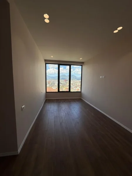 Tirane, shitet apartament 1+1+Ballkon Kati 3, 71 m² 120.700 € (Kodra e Diellit)