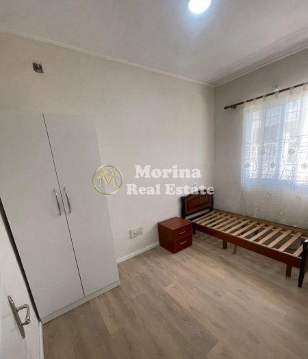 Tirane, jepet me qera apartament 2+1 Kati 1, 90 m² 450 € (Komuna e Parisit)