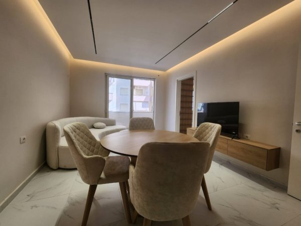 Durres Plazh, shitet apartament 2+1+Aneks Kati 4, 75 m² 125.000 € 