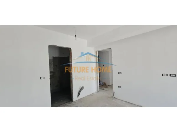 Tirane, shitet apartament 3+1 Kati 4, 124 m² 221.000 € (Rezidenca Kodra e Diellit 2)