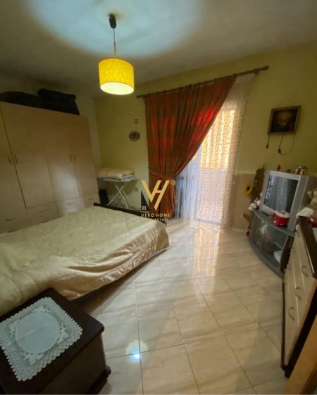 Tirane, shitet apartament 2+1+Ballkon Kati 8, 96 m² 149.000 € (21 DHJETORI)
