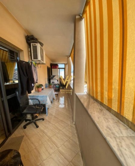 Tirane, shitet apartament 2+1+Ballkon Kati 8, 96 m² 149.000 € (21 DHJETORI)