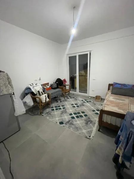 Tirane, jepet me qera apartament 2+1 Kati 2, 82 m² 300 € (Kamez, prane Pasticeri Miri)