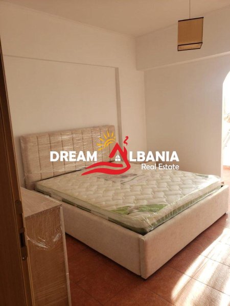 Tirane, jepet me qera apartament 2+1 Kati 9, 105 m² 650 € (tek Komuna e Parisit, prane Kika 2)