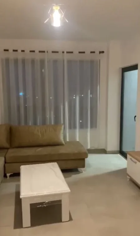 Tirane, shitet apartament 2+1 Kati 7, 104 m² 95.000 € (Rruga Roma “Kompleksi Mehillaj”)