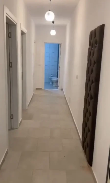 Tirane, shitet apartament 2+1 Kati 7, 104 m² 95.000 € (Rruga Roma “Kompleksi Mehillaj”)