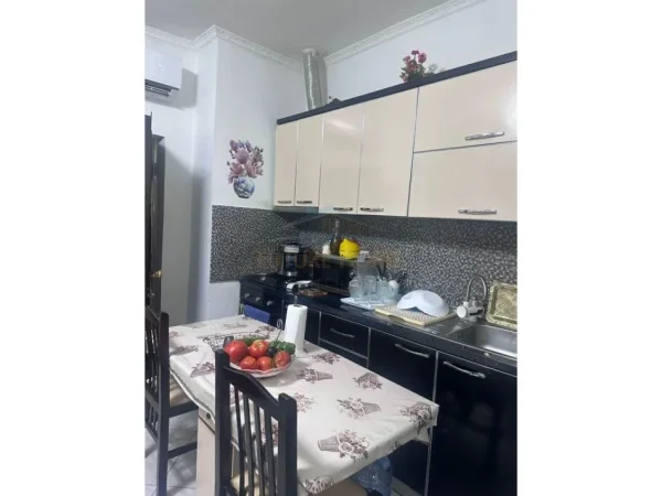 Durres, shitet apartament 2+1 Kati 2, 52 m² 63.000 € (Cezma ferres)