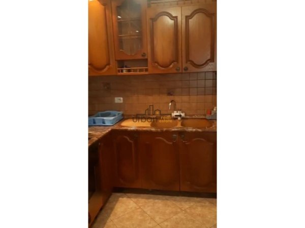 Shitet, Apartament 3+1+2, Buzë Rruge pranë SPAK, Tiranë - 268.000€ | 134 m²