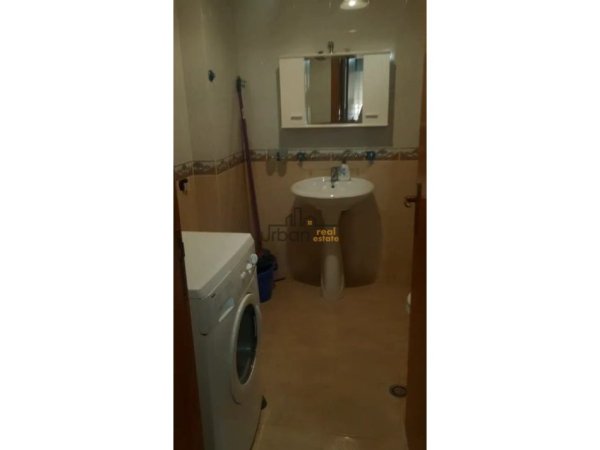 Shitet, Apartament 3+1+2, Buzë Rruge pranë SPAK, Tiranë - 268.000€ | 134 m²