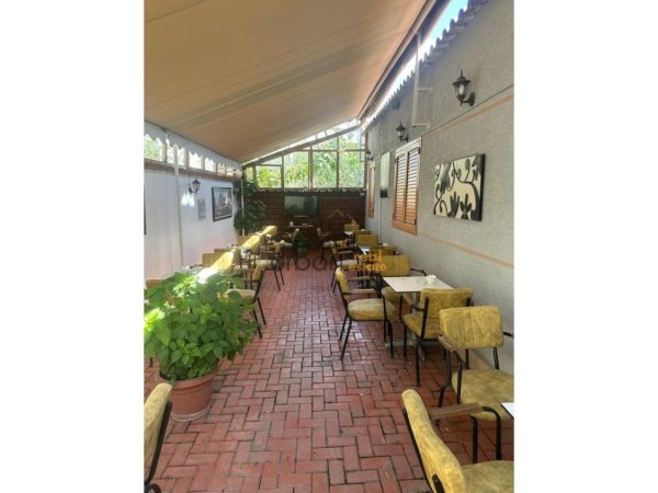 Tirane, jepet me qera bar-kafe Kati 0, 160 m² 1.500 € (Don Bosko)
