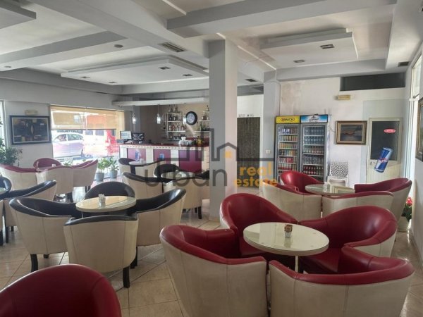 Tirane, jepet me qera bar-kafe Kati 0, 160 m² 1.500 € (Don Bosko)