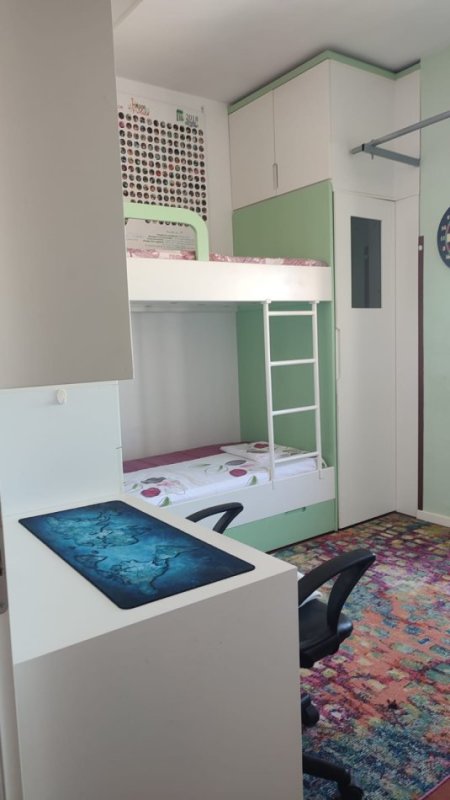 Tirane, jepet me qera apartament 2+1+Ballkon Kati 3, 70 m² 600 € (Siper Rr.Siri Kodra)