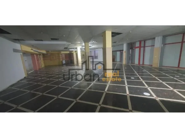 Tirane, shitet ambjent biznesi Kati 0, 996 m² 1.600.000 € (Shkolla e Baletit)