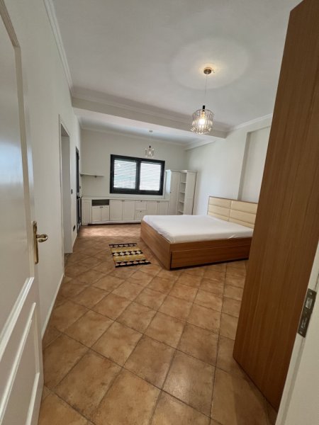✨Apartament 2+1+2 me qera ✨  📍Rr.Ndre Mjeda Prane Square 21 / kompleksit Delijorgji ka Super pamje ,pallat i ri, totalisht e mobiluar , 650 euro i diskutueshem