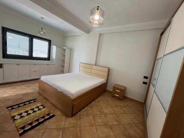 ✨Apartament 2+1+2 me qera ✨  📍Rr.Ndre Mjeda Prane Square 21 / kompleksit Delijorgji ka Super pamje ,pallat i ri, totalisht e mobiluar , 650 euro i diskutueshem