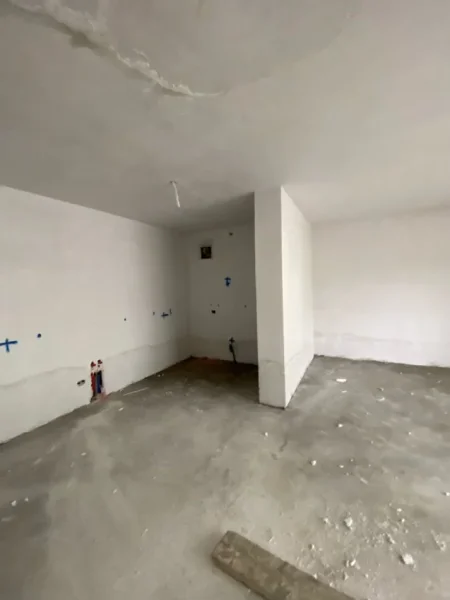 Tirane, shitet apartament 1+1+Aneks+Ballkon Kati 5, 89 m² 157.000 € (liqeni i thate)