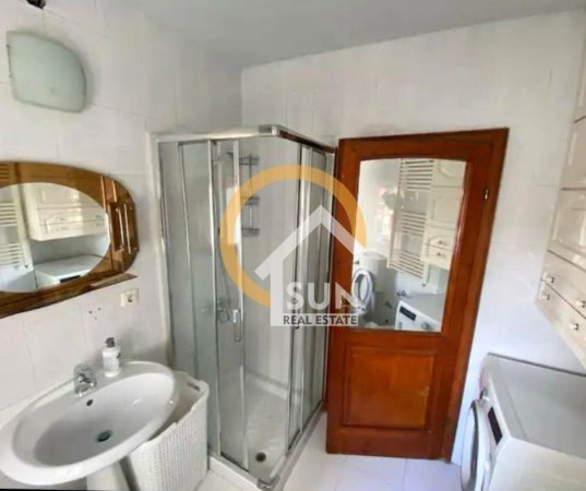 Shkoder, jepet me qera apartament 2+1 Kati 3, 75 m² (CINARI, SHKODER)