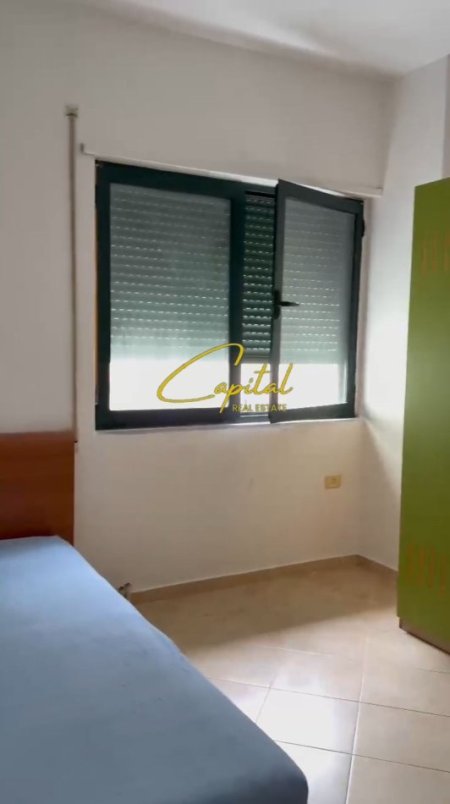 Tirane, jepet me qera apartament 3+1 Kati 2, 121 m² 550 € (KODRA E DIELLIT)