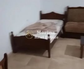 Tirane, jepet me qera apartament 1+1 Kati 1, 30 m² 220 € (Allias)