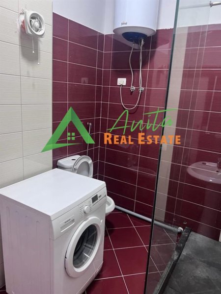 Tirane, jepet me qera apartament 2+1+Ballkon Kati 6, 100 m² 450 € (Fresk)