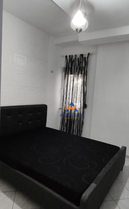 Tirane, jepet me qera apartament 2+1+Ballkon Kati 1, 120 m² 600 € (RRUGA HAMDI GARUNJA,LIQENI I THATE)
