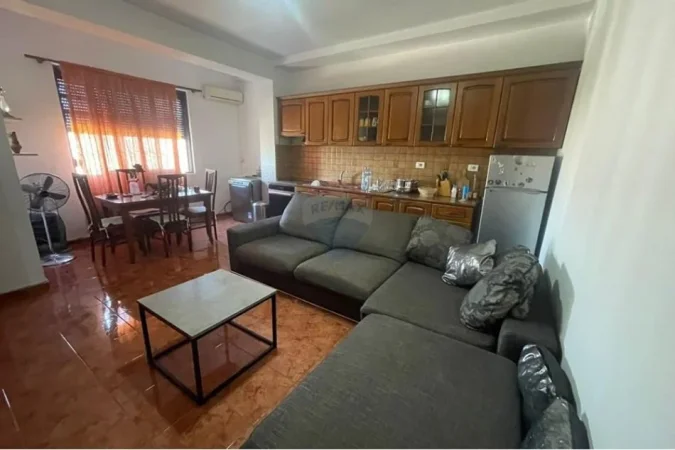 Shqiperi, shitet apartament 2+1+Ballkon Kati 6, 91 m² 105.000 € 