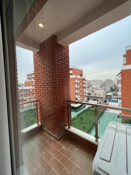 Tirane, shitet apartament 2+1+Ballkon Kati 4, 105 m² 190.000 € 