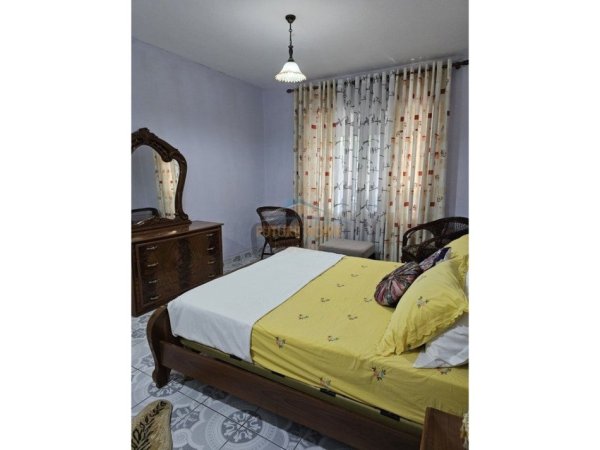 Tirane, jepet me qera apartament 1+1 Kati 0, 55 m² 360 € 