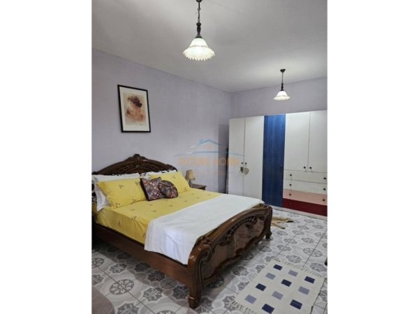 Tirane, jepet me qera apartament 1+1 Kati 0, 55 m² 360 € 